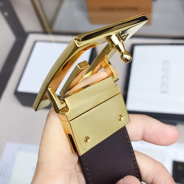 スーパーコピーグッチベルト細部ディテール